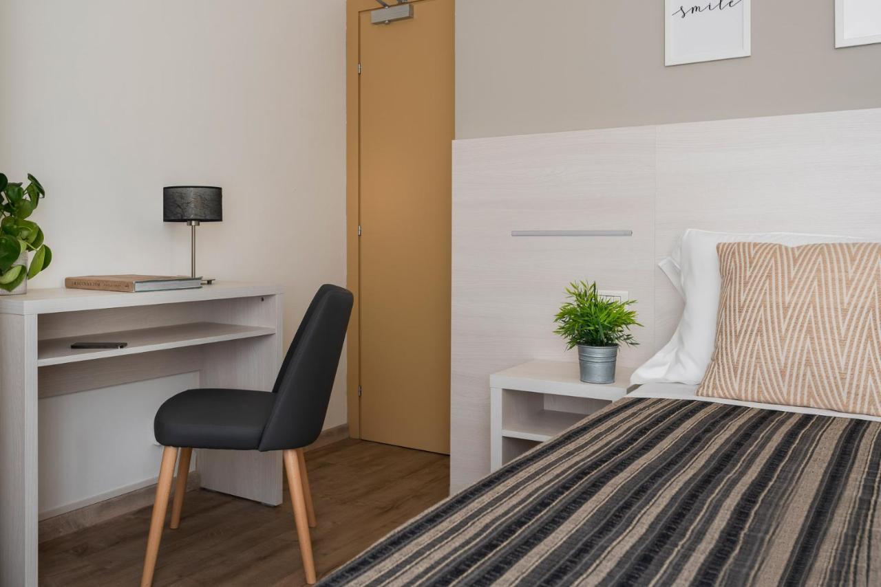 Club Hotel 3*